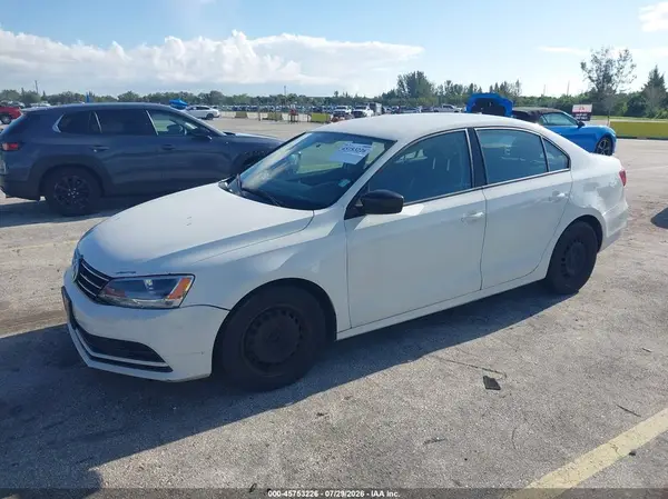 3VW267AJ8GM376859 2016 VOLKSWAGEN JETTA - Image 2