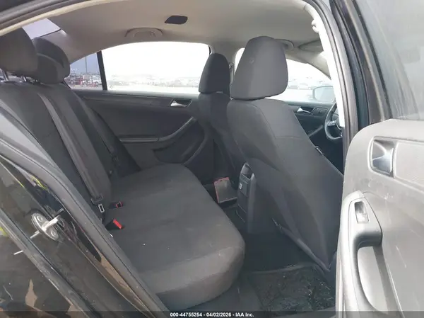 3VW267AJ8GM394763 2016 VOLKSWAGEN JETTA - Image 8