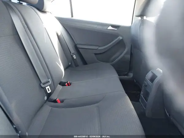 3VW267AJ8GM408225 2016 VOLKSWAGEN JETTA - Image 8