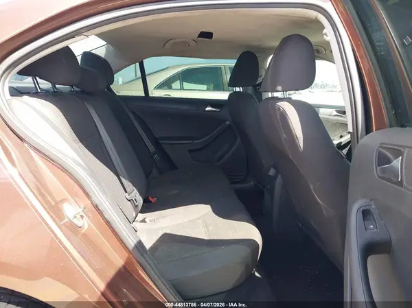 3VW267AJ8GM415790 2016 VOLKSWAGEN JETTA - Image 8