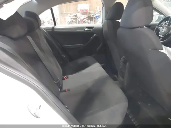 3VW267AJ8GM415983 2016 VOLKSWAGEN JETTA - Image 8
