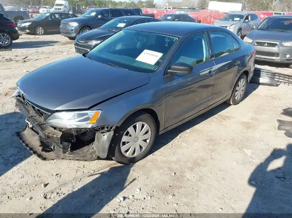 3VW267AJ8GM416924 2016 VOLKSWAGEN JETTA - Image 2