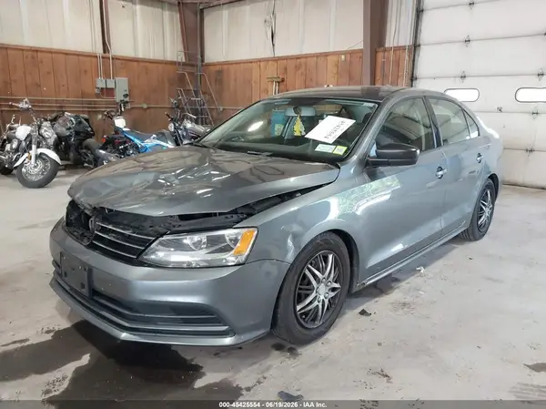 3VW267AJ9GM225755 2016 VOLKSWAGEN JETTA - Image 2