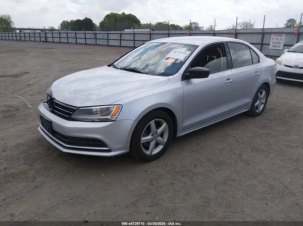 3VW267AJ9GM247805 2016 VOLKSWAGEN JETTA - Image 2