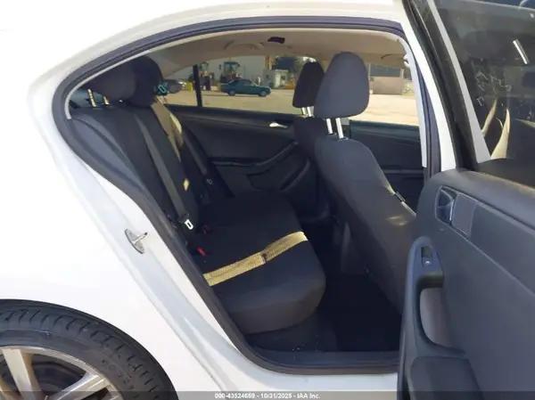 3VW267AJ9GM274230 2016 VOLKSWAGEN JETTA - Image 8