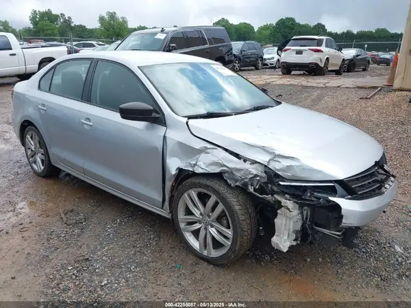 3VW267AJ9GM275474 2016 VOLKSWAGEN JETTA - Image 1