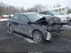 3VW267AJ9GM281226 2016 VOLKSWAGEN JETTA