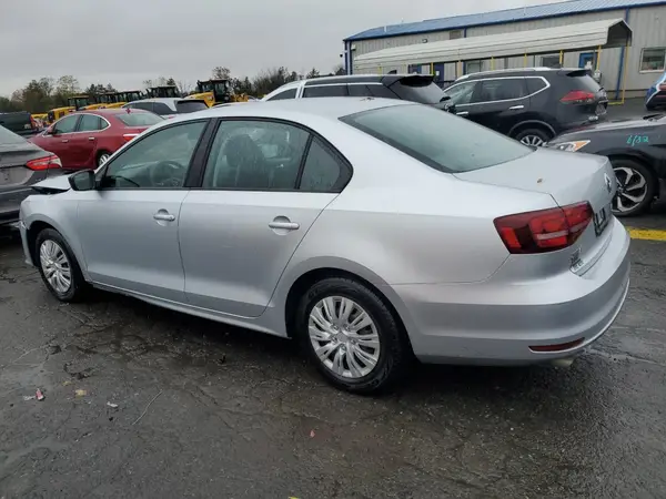 3VW267AJ9GM299015 2016 VOLKSWAGEN JETTA - Image 2