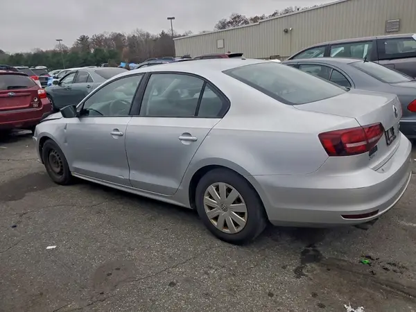3VW267AJ9GM320512 2016 VOLKSWAGEN JETTA - Image 2