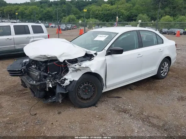 3VW267AJ9GM322079 2016 VOLKSWAGEN JETTA - Image 2
