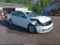 3VW267AJ9GM338895 2016 VOLKSWAGEN JETTA