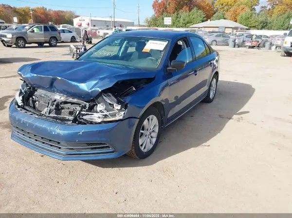 3VW267AJ9GM357253 2016 VOLKSWAGEN JETTA - Image 2