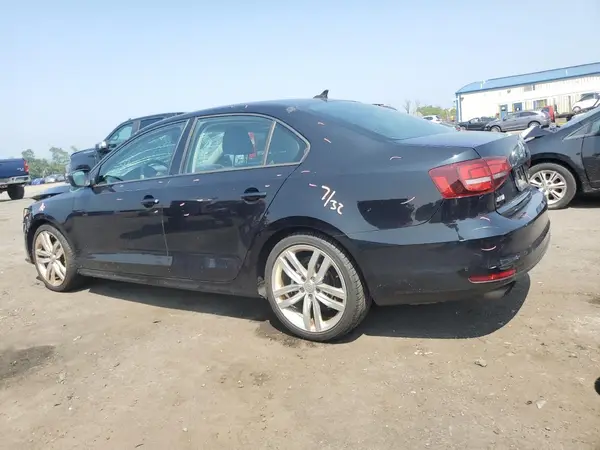 3VW267AJ9GM361190 2016 VOLKSWAGEN JETTA - Image 2