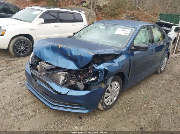 3VW267AJ9GM381147 2016 VOLKSWAGEN JETTA - Image 2
