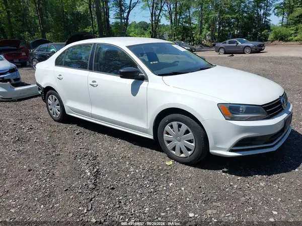 3VW267AJ9GM395176 2016 VOLKSWAGEN JETTA - Image 1
