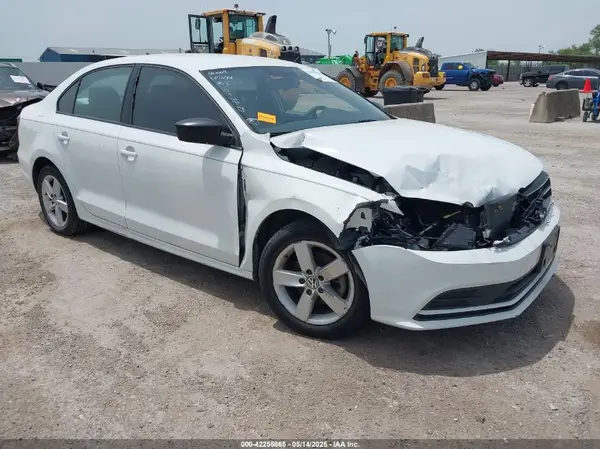 3VW267AJ9GM408296 2016 VOLKSWAGEN JETTA - Image 1