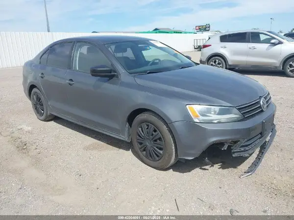 3VW267AJXGM215641 2016 VOLKSWAGEN JETTA - Image 1
