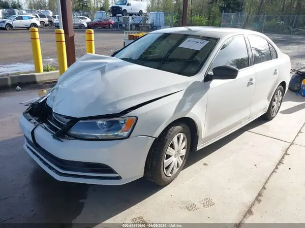 3VW267AJXGM215994 2016 VOLKSWAGEN JETTA - Image 2