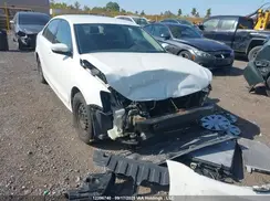 3VW267AJXGM216398 2016 VOLKSWAGEN JETTA