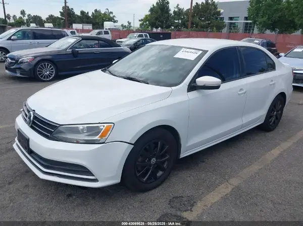 3VW267AJXGM221133 2016 VOLKSWAGEN JETTA - Image 2