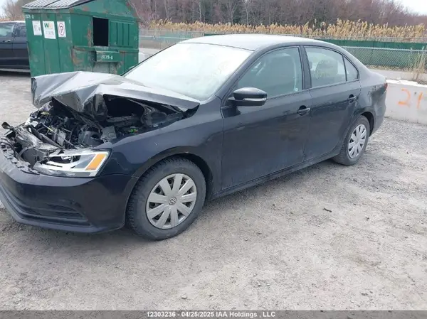 3VW267AJXGM256819 2016 VOLKSWAGEN JETTA - Image 2