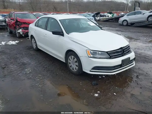 3VW267AJXGM285401 2016 VOLKSWAGEN JETTA - Image 1