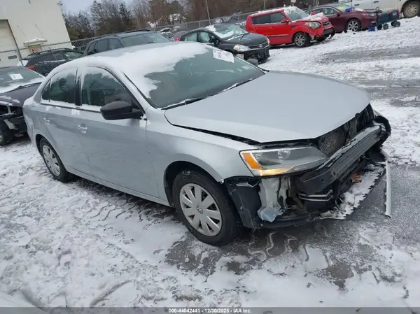 3VW267AJXGM325248 2016 VOLKSWAGEN JETTA - Image 1