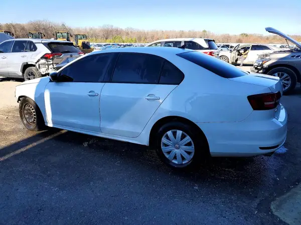 3VW267AJXGM355429 2016 VOLKSWAGEN JETTA - Image 2