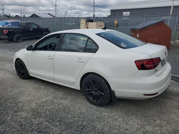 3VW267AJXGM379360 2016 VOLKSWAGEN JETTA - Image 2