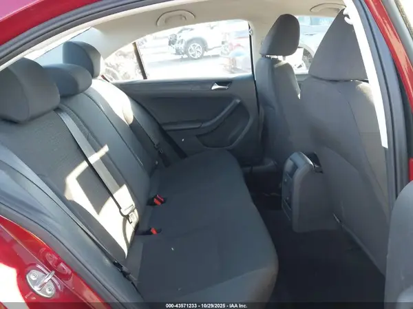 3VW267AJXGM380332 2016 VOLKSWAGEN JETTA - Image 8
