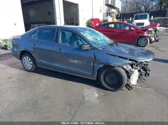 3VW267AJXGM399527 2016 VOLKSWAGEN JETTA