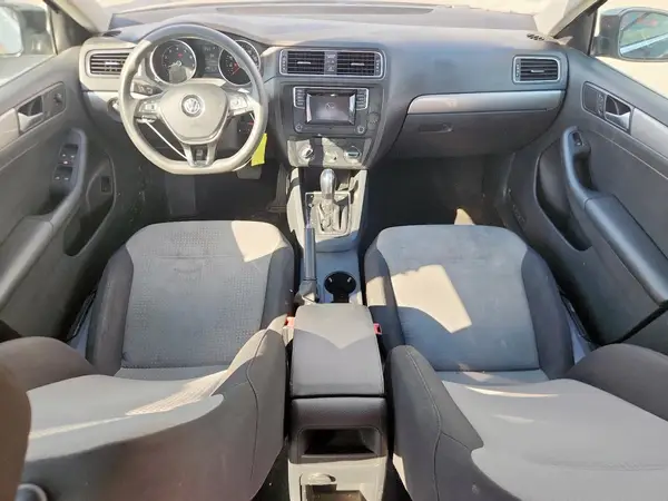 3VW2B7AJ0HM201406 2017 VOLKSWAGEN JETTA - Image 8