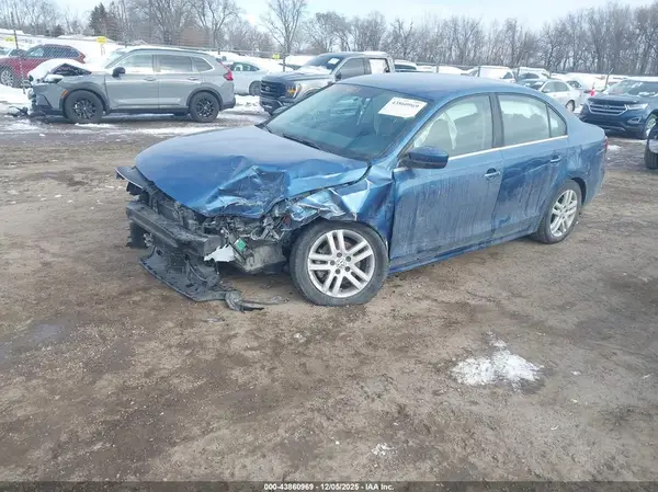 3VW2B7AJ0HM203155 2017 VOLKSWAGEN JETTA - Image 2