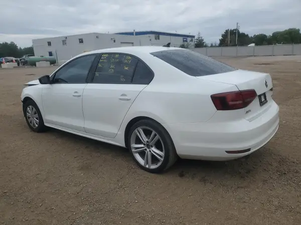 3VW2B7AJ0HM212244 2017 VOLKSWAGEN JETTA - Image 2