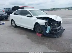 3VW2B7AJ0HM218576 2017 VOLKSWAGEN JETTA