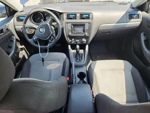 3VW2B7AJ0HM218920 2017 VOLKSWAGEN JETTA - Image 8