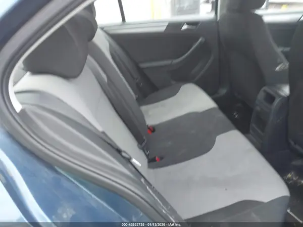 3VW2B7AJ0HM226015 2017 VOLKSWAGEN JETTA - Image 8