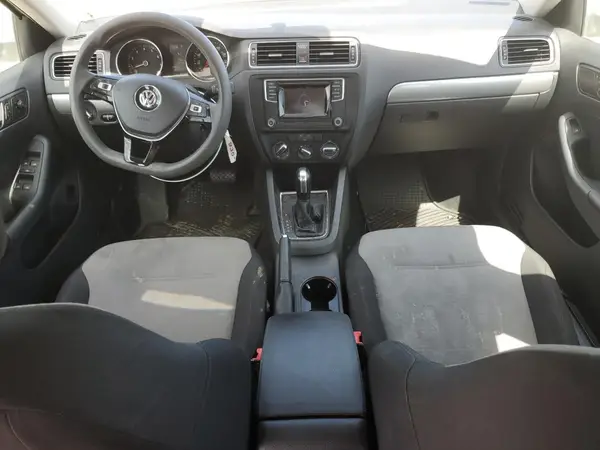 3VW2B7AJ0HM226502 2017 VOLKSWAGEN JETTA - Image 8