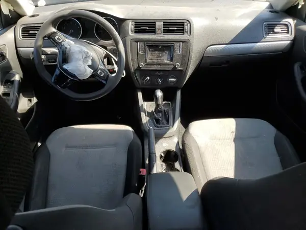 3VW2B7AJ0HM227018 2017 VOLKSWAGEN JETTA - Image 8