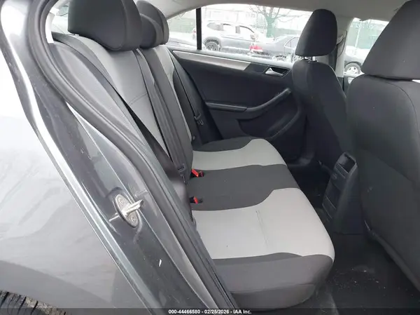 3VW2B7AJ0HM231733 2017 VOLKSWAGEN JETTA - Image 8