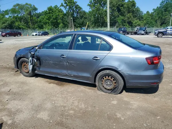 3VW2B7AJ0HM238519 2017 VOLKSWAGEN JETTA - Image 2