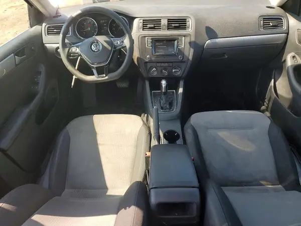 3VW2B7AJ0HM238519 2017 VOLKSWAGEN JETTA - Image 8