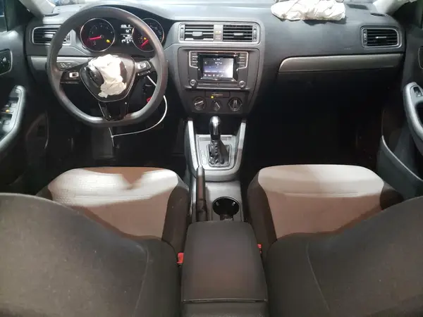 3VW2B7AJ0HM238990 2017 VOLKSWAGEN JETTA - Image 8