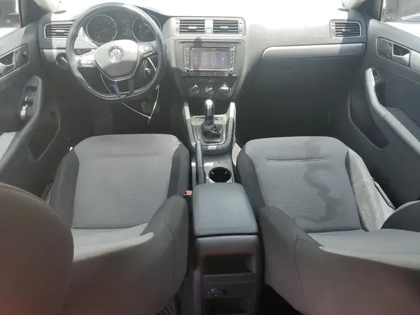 3VW2B7AJ0HM243798 2017 VOLKSWAGEN JETTA - Image 8