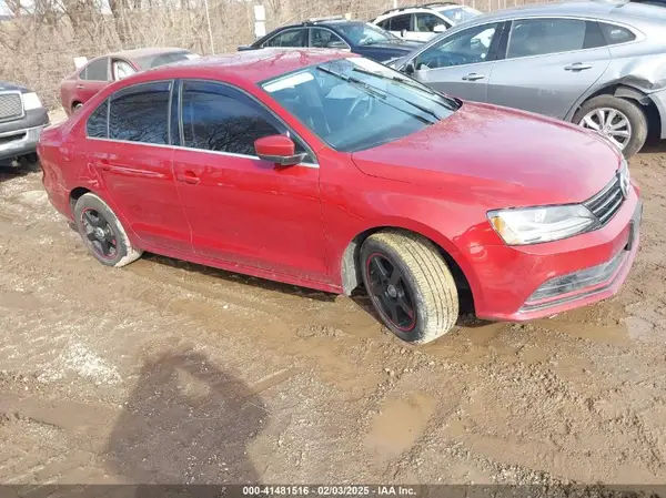 3VW2B7AJ0HM261461 2017 VOLKSWAGEN JETTA - Image 1
