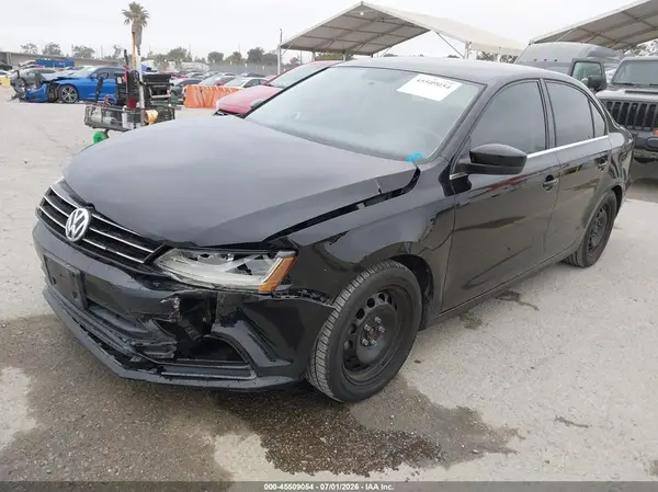 3VW2B7AJ0HM277305 2017 VOLKSWAGEN JETTA - Image 2
