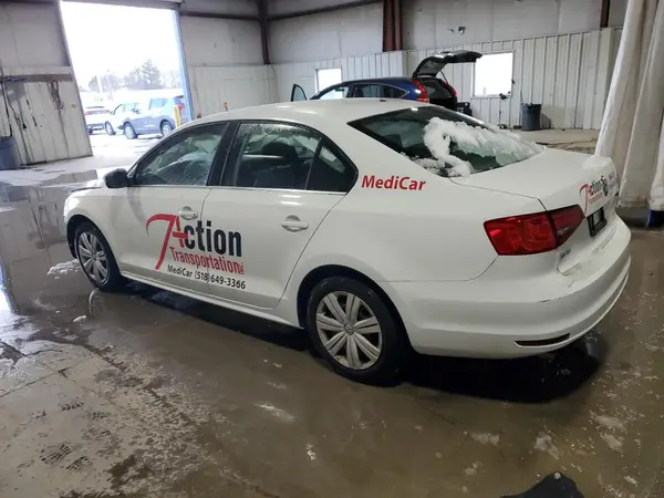 3VW2B7AJ0HM277580 2017 VOLKSWAGEN JETTA - Image 2