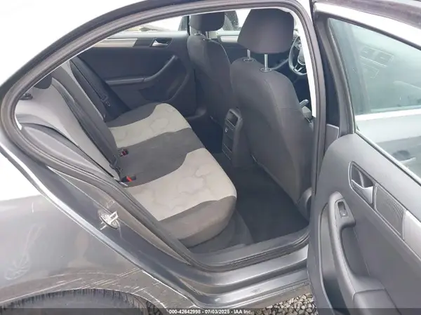 3VW2B7AJ0HM288319 2017 VOLKSWAGEN JETTA - Image 8