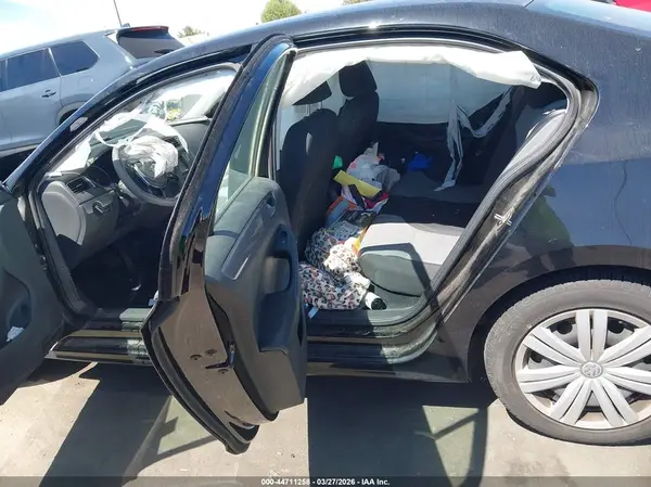 3VW2B7AJ0HM300369 2017 VOLKSWAGEN JETTA - Image 8