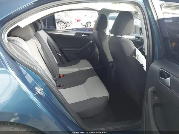 3VW2B7AJ0HM302140 2017 VOLKSWAGEN JETTA - Image 8